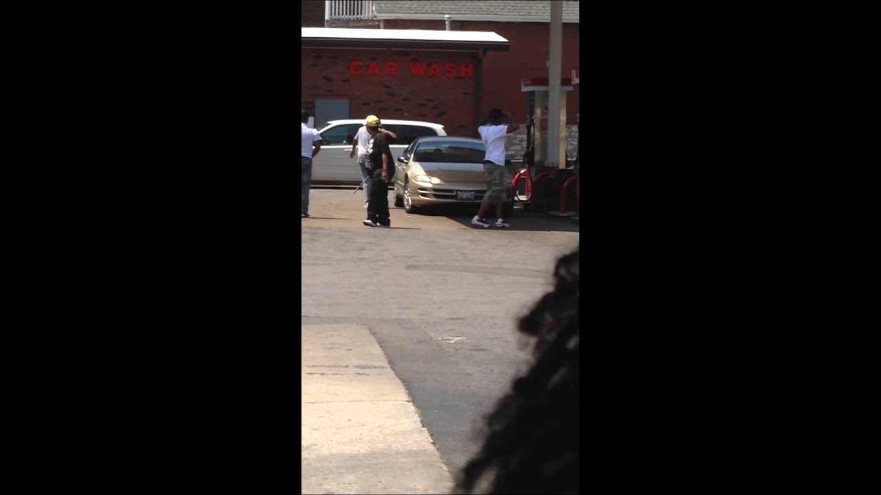 05/20/2014 Fight In South St. Louis - YouTube
