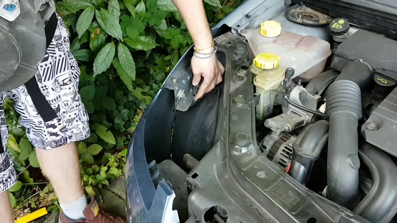 Replacing the thermostat housing on a mk6 fiesta - YouTube