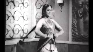 கதவை சாத்தடி...கையில் காசில்லாதவன் கடவுள் ஆனாலும்... (ரத்தகண்ணீர்)