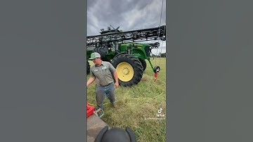 Planetary hub seal failure on a John Deere 4830 self-propelled sprayer #AgTechTalk #fyp #farmtok