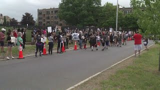 RAW: Peaceful protest in Springfield to honor George Floyd