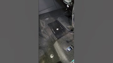 Volkswagen Tiguan with Helix M Six DSP amplifier installed