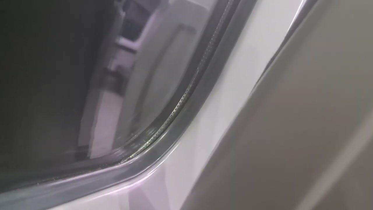 GWR class 165106 from Guildford to Gatwick Airport