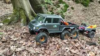 Axial UMG 6x6 und das vergessene Kanu