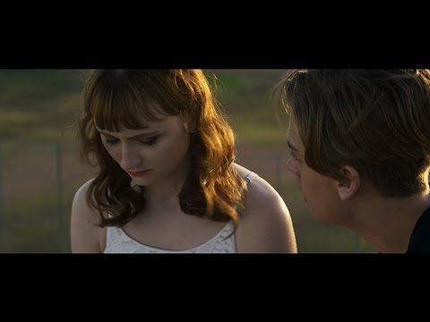 恐怖片《下课》解说：疯子一样的学生，为了全A的成绩，操控女同学去诱惑老师，还偷拍