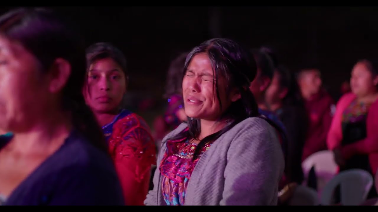 ME HA TOCADO - ISAIAS PU TOJIN Y SU GRUPO LA VOZ DEL UNIVERSO | CONCIERTO EN VIVO