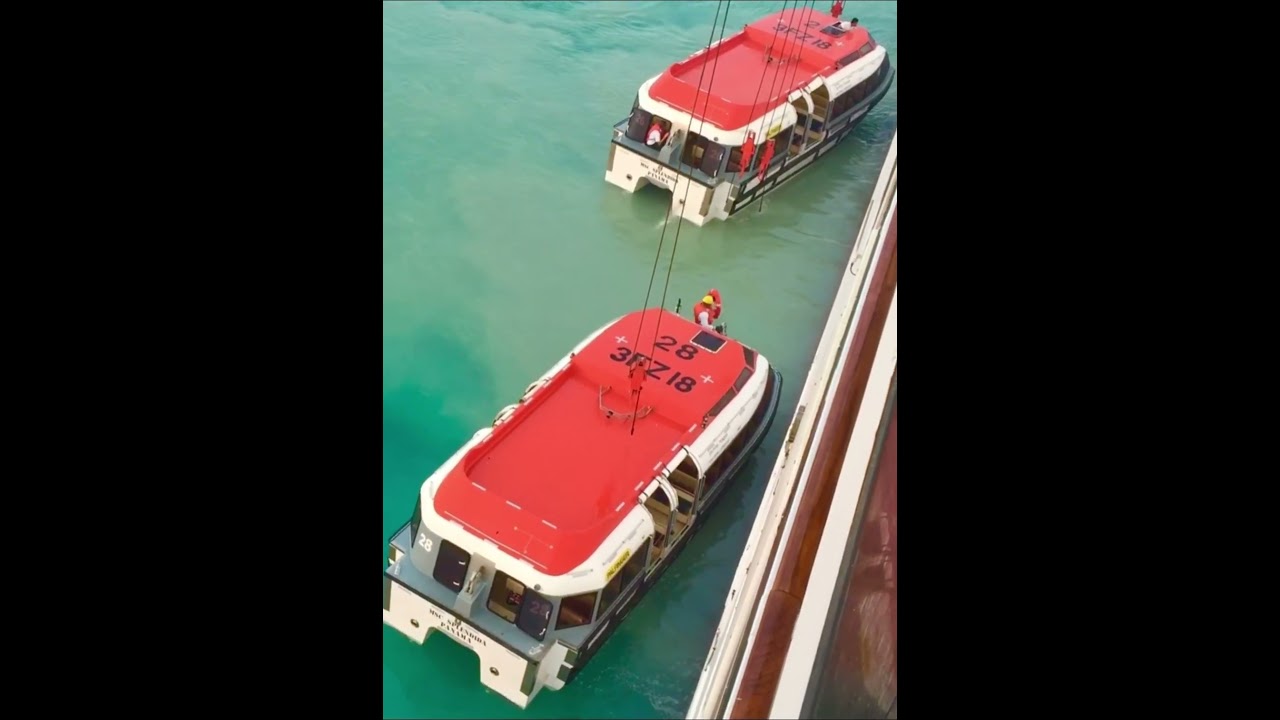 Tender - from ship to port 