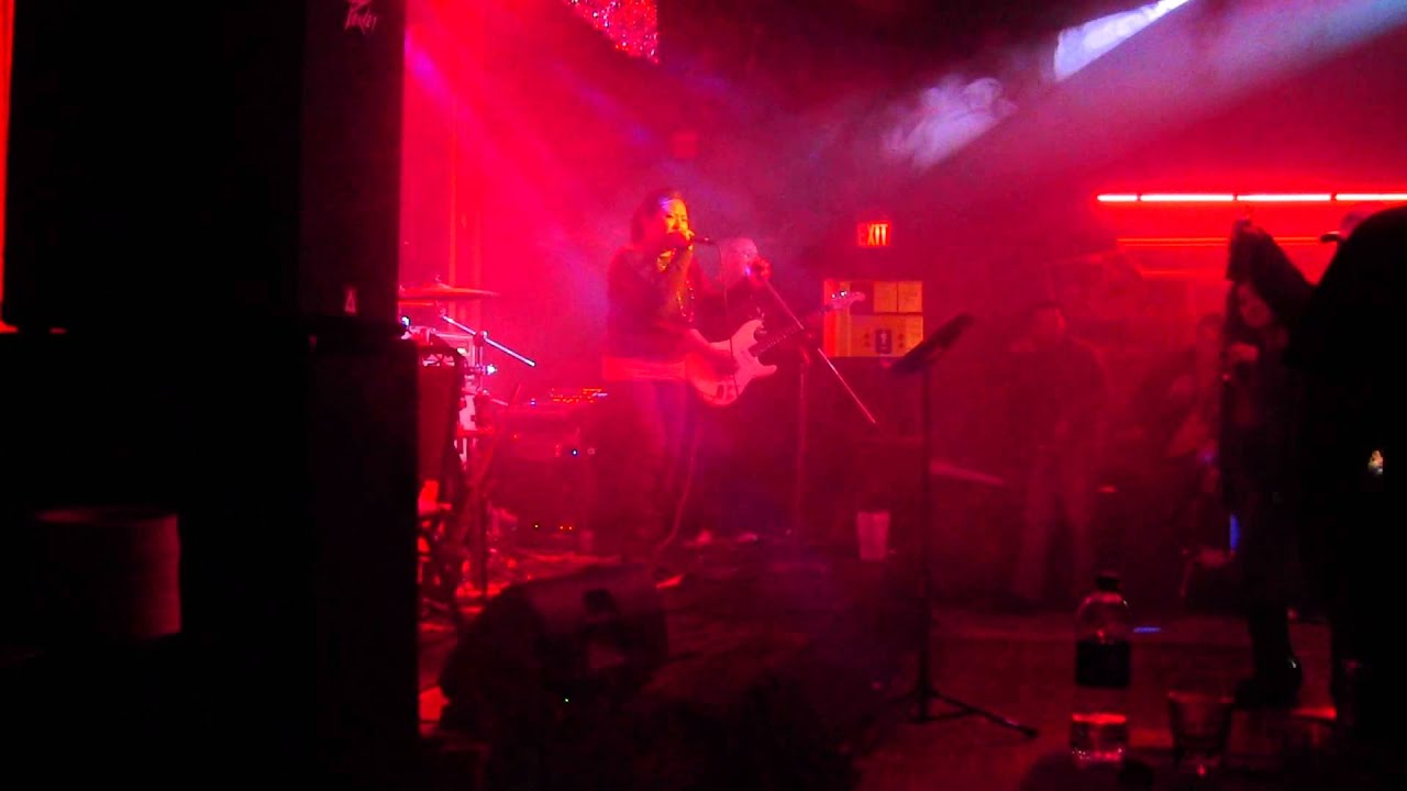 Itchy Fingers Live at Malina's. I'm the only one Cover YouTube