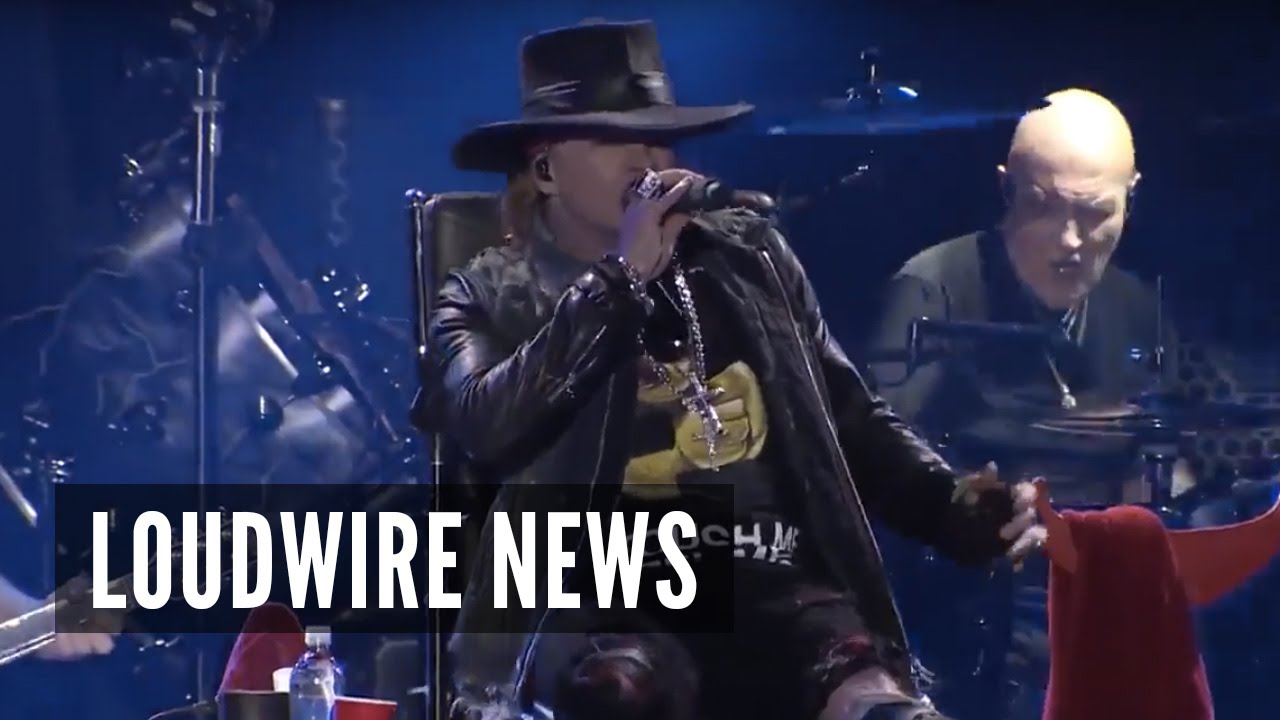 Axl Rose Plays First Show With AC/DC - YouTube