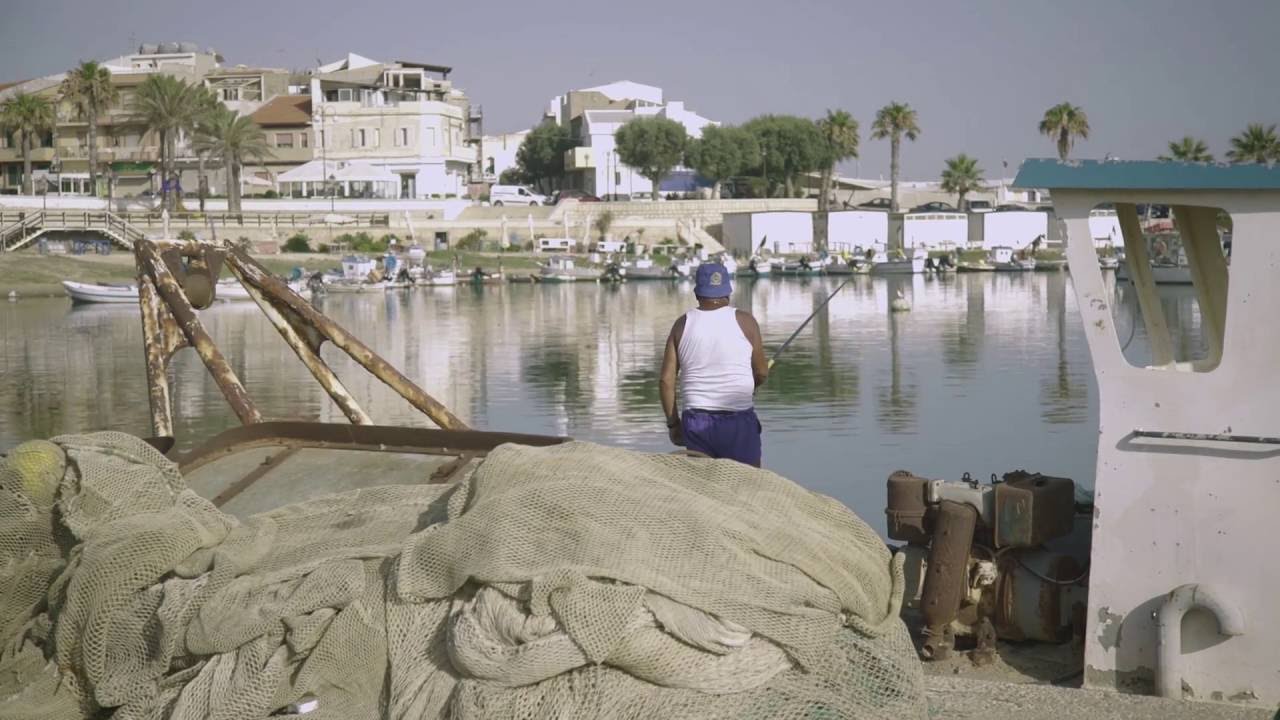 Chiummu e Summu - racconti di marinai e pescatori siciliani - YouTube