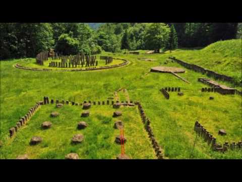 Video: Het Skelet Van Een Reus In De Gobi-woestijn - Alternatieve Mening