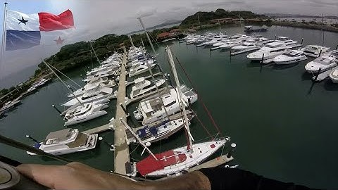 reemplazo de sensor de viento B&G en catamarán / B&G Wind Sensor Replacement on a Catamaran