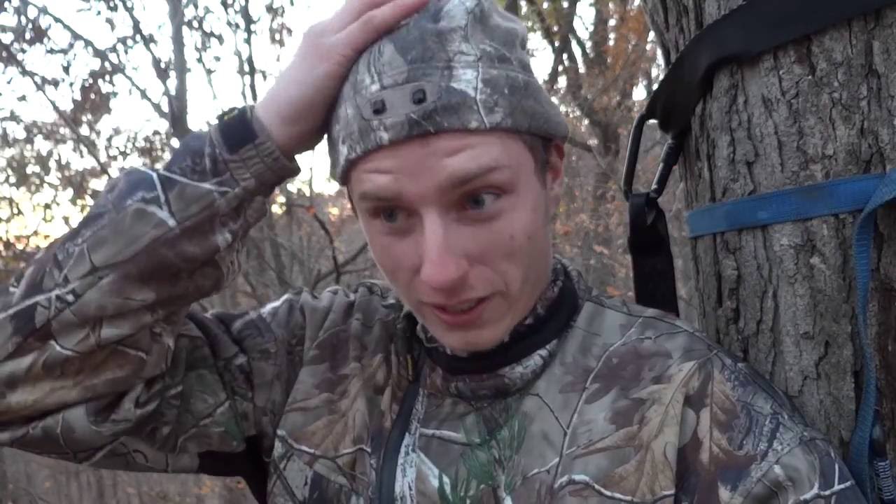 Whitetail Bow hunt Wisconsin YouTube whitetail-bow-hunt-wisconsin-youtube