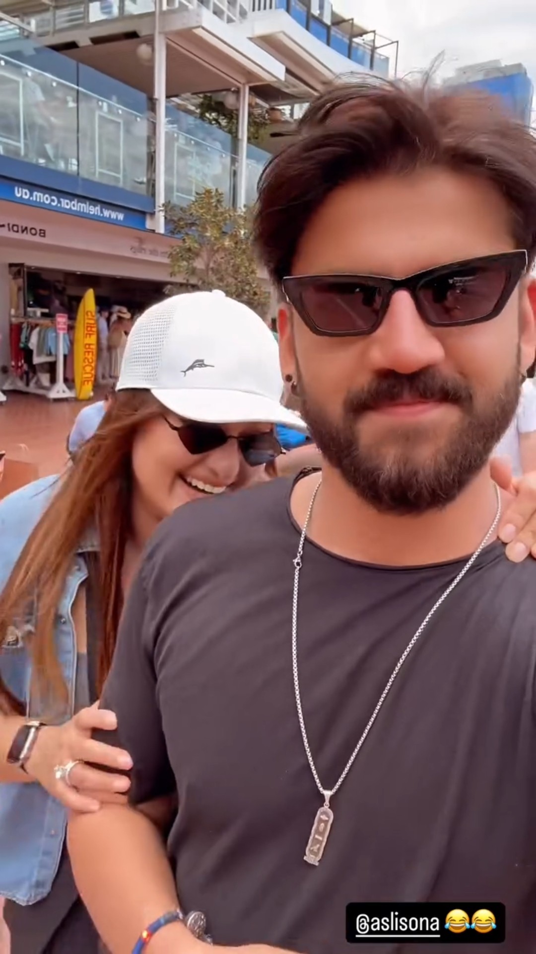 Zaheer Iqbal REVEALS Sonakshi Sinha's wish to buy 'Long Shorts' in Sydney ? #shorts #sonakshisinha