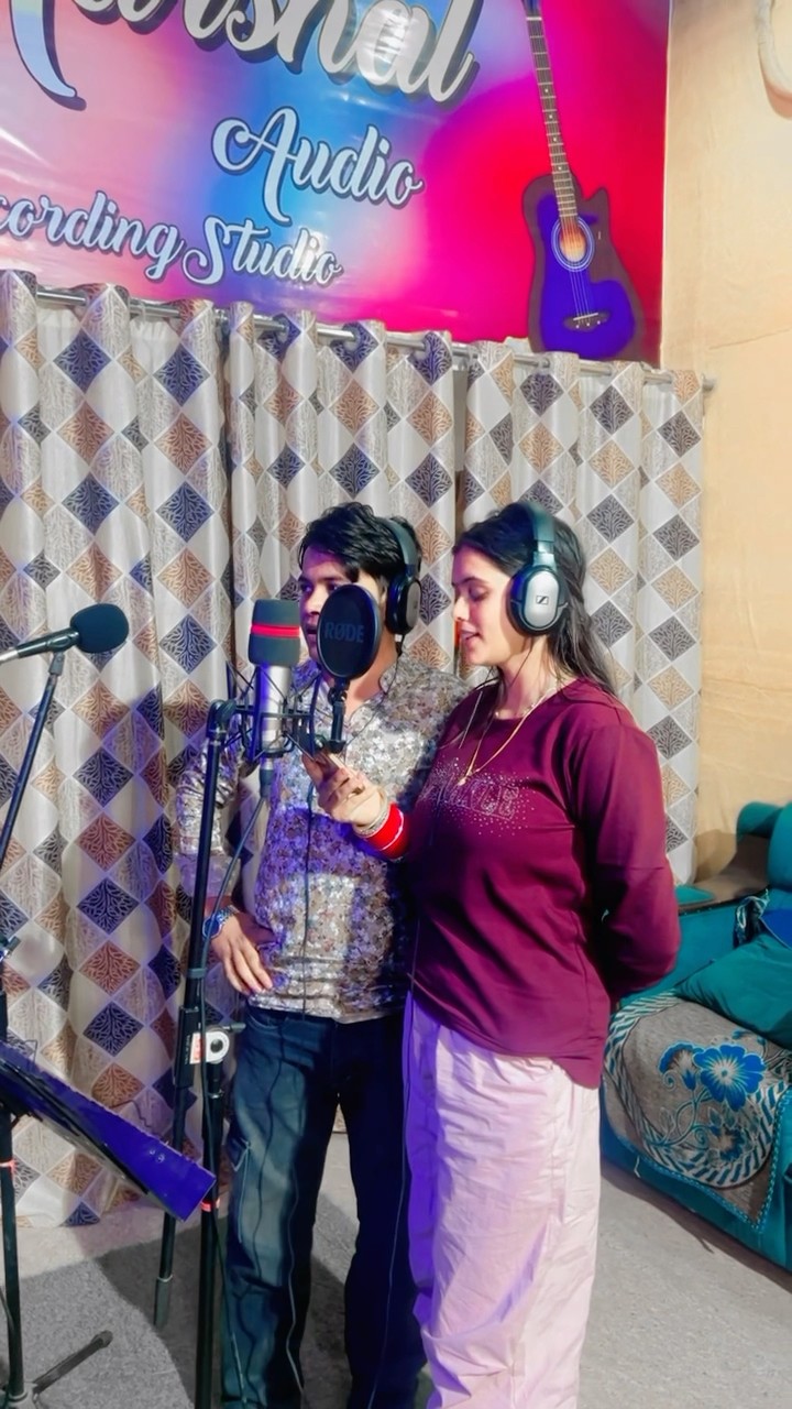तू पहले जैसा प्यार मोकू #shorts #meenu #trending #singer
