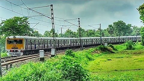 EMU Local Train Dangerous & Furious Skipped At Railgate