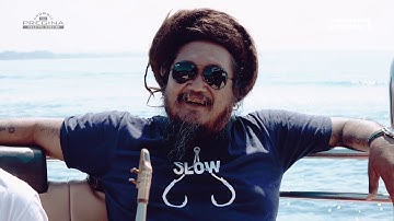 YouTube Channel : JONI AGUNG & DOUBLE T : HOLIDAY (Official Music Video)