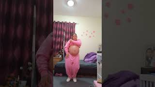 TRYING THIS TREND 8MINUTES DANCING AT 38WEEKS PREGNANT |BUDZ&CHARM #youtubeshorts #xoteam #shorts