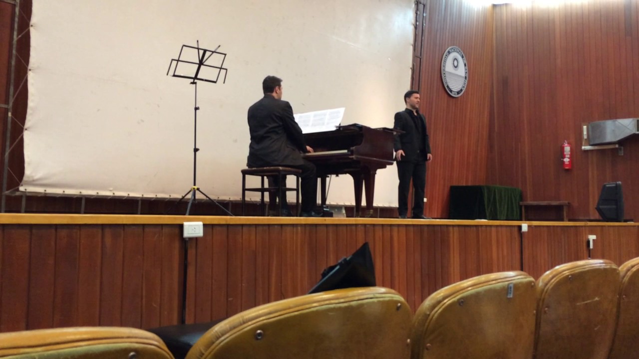 Tenor: Rodrigo Olmedo. El nido ausente.  Julián Aguirre