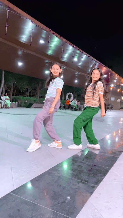 Tu badmash tere yaar badmash 🔥❤️‍🔥#kashishpatel #nandini091013 #duetdance #dancevideo #viraldance