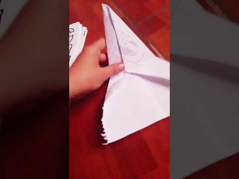 hola!! hoy te voy a enseñar como hacer un avion de papel!!! #shortsviral