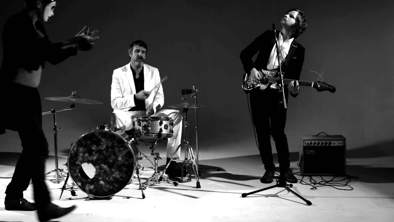 Never Come Back - Hyde & Beast