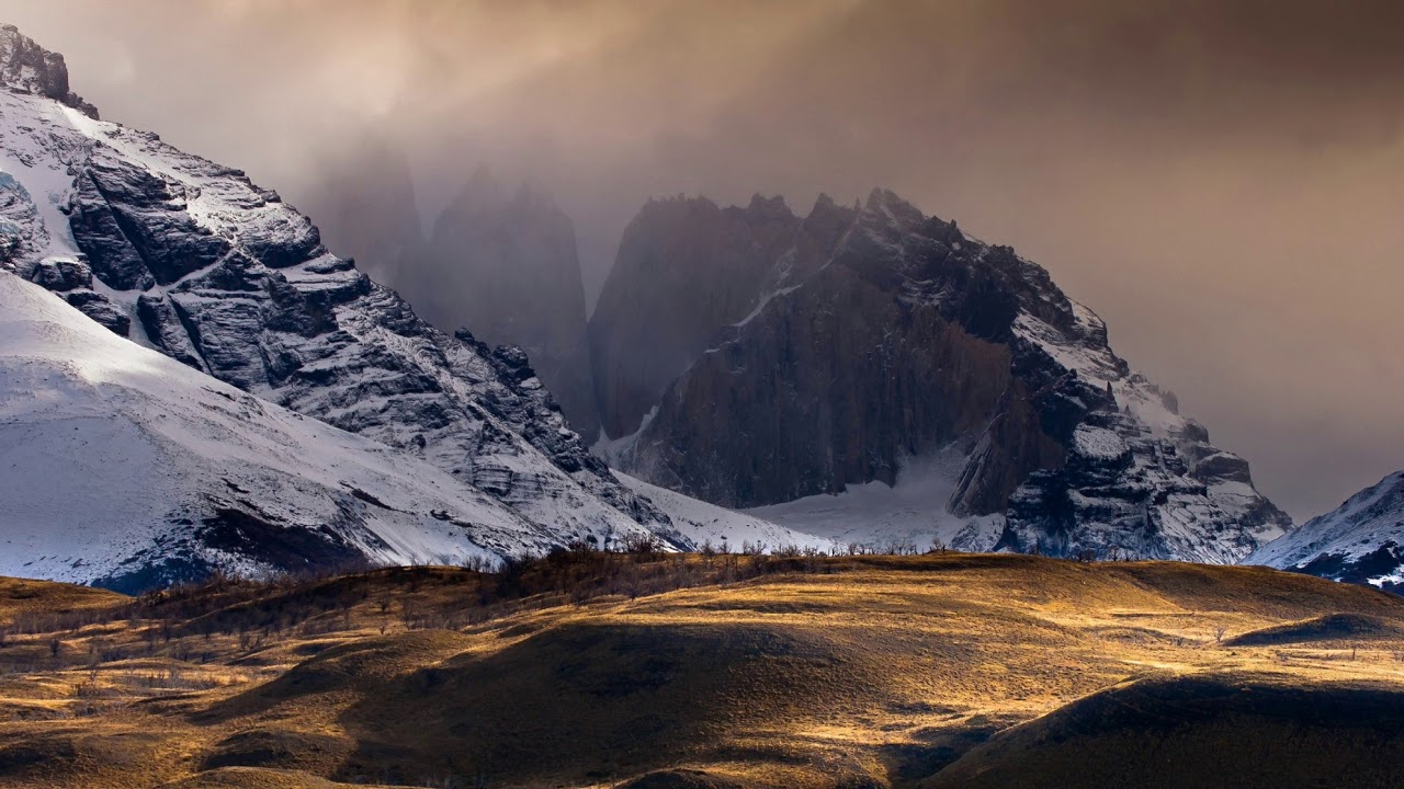 Nicholas Gunn. Crossroads