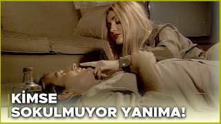 Gecelerin Kadını Türk Filmi Faruk Annesine Banuyu Anlatıyor