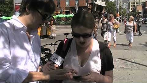 Blackberry Torch - First Look (daily V-Loggin