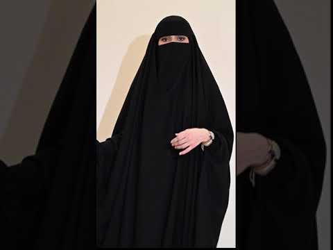 عباية رأس من دار لينا