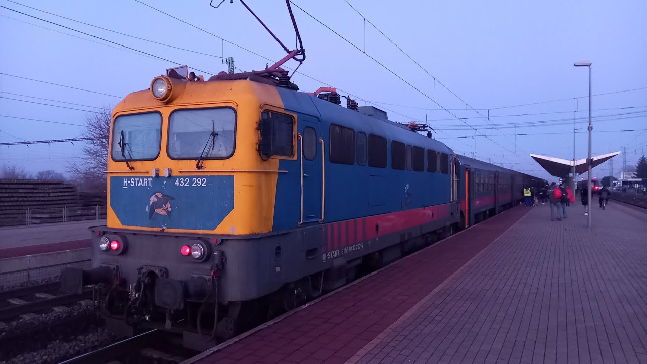 Vonatok Püspökladányban 1. rész