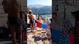 Sawan Me Ganga Nahalo Bath In Ganga River