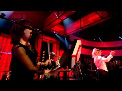 Mark Ronson & The Business International-La...  wi...