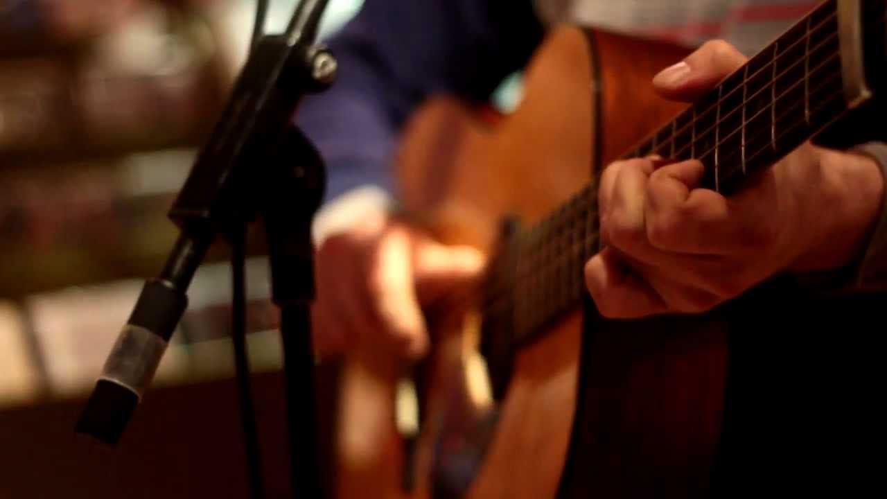 Mugison - Poke a Pal (live @ 12 Tónar, Reykjavík)