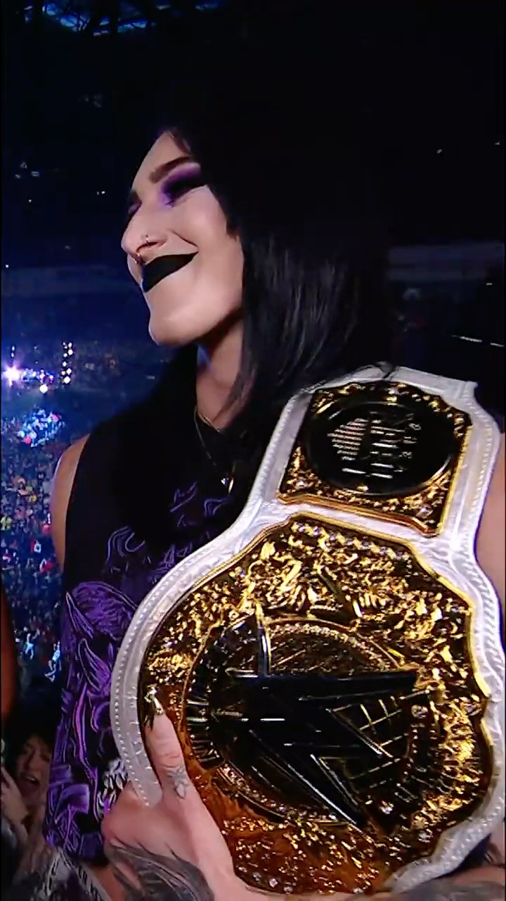 WE CAN’T WAIT ? The Women’s World Championship Match is gonna be INSANE!! #RawOnNetflix