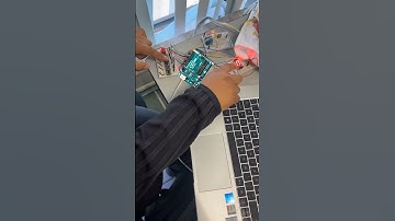 Arduino en 1 minuto.🤖 #arduino #electronica #arduinoproject #mecatrónica