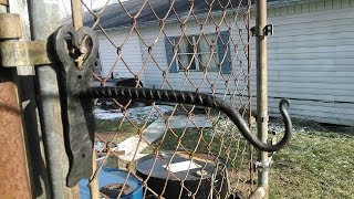 Forging a Heart Plant-Hanger Part 1 Hook and Tenon forging