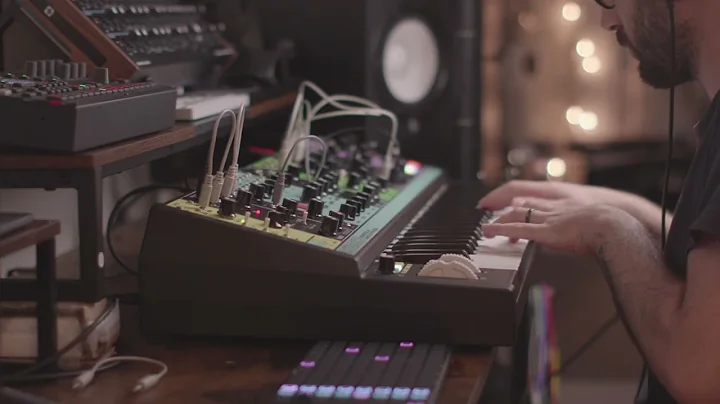 Oxi one | Octatrack MKII | Moog Matriarch | Novation peak | live session 