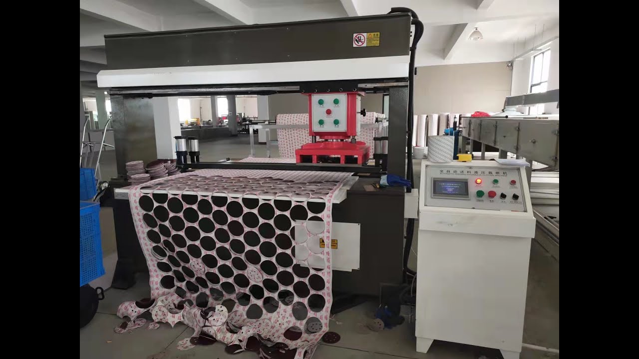 Full automatic moving head hydraulic die cutting machine - YouTube