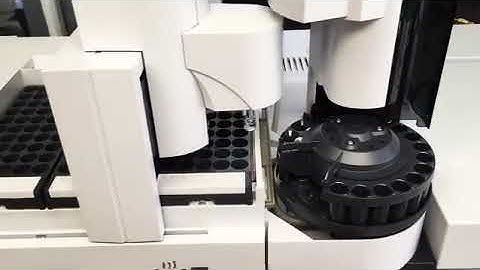 Injection on GC-MS - Chemistry, Agilent, laboratory life, lab
