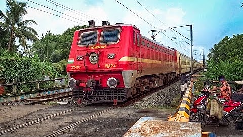 Extreme Traffic jam at Railgate | Red Beast WAP-4 Testa Torsa Express aggressive Skip Level Crossing