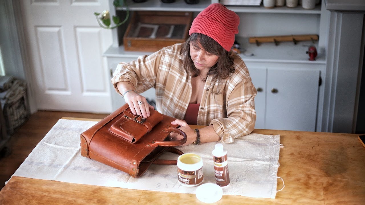 Leather Craft Workbench Setup and Tour (and one small project) 