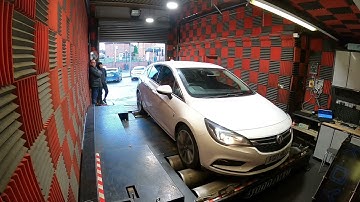 Vauxhall Astra in for a custom stage one remap and dyno