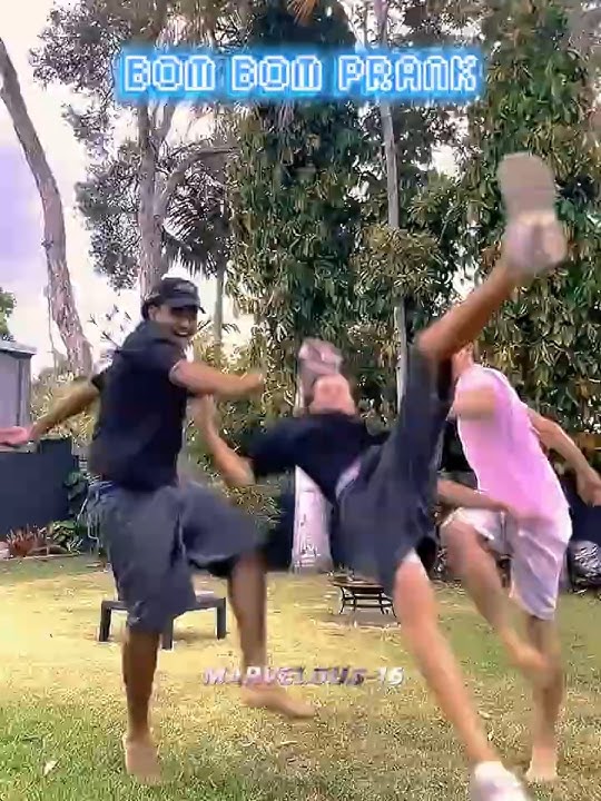 Bom Bom Prank Core #trollface #troll #trending #edit