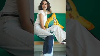 Nimra Khan Beautiful Pictures In Jeansbeautiful Girljeansshort Hair