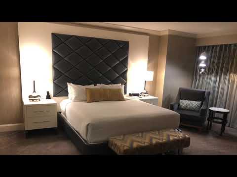 Mandalay Bay - Penthouse sky view 1 bedroom suite - photo review : r/vegas