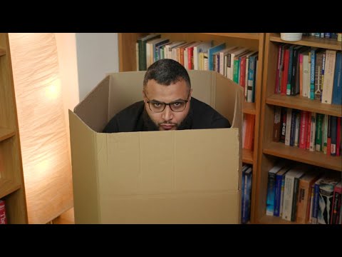 Mohammed Hijab VS a BOX meme