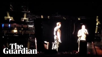 Elon Musk booed by crowd after Dave Chappelle introduces him on stage