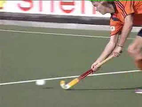 Fieldhockey : individual skills