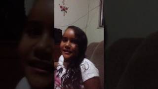 Toda Criança Tem Hora Para Dar Um Beijo No Pai